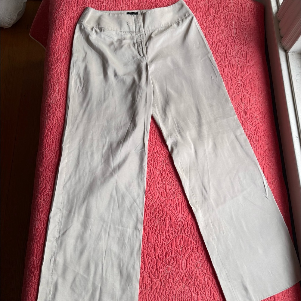Giorgio Armani Women's  Champagne slacks. Silk blend size 44. like new vintage.